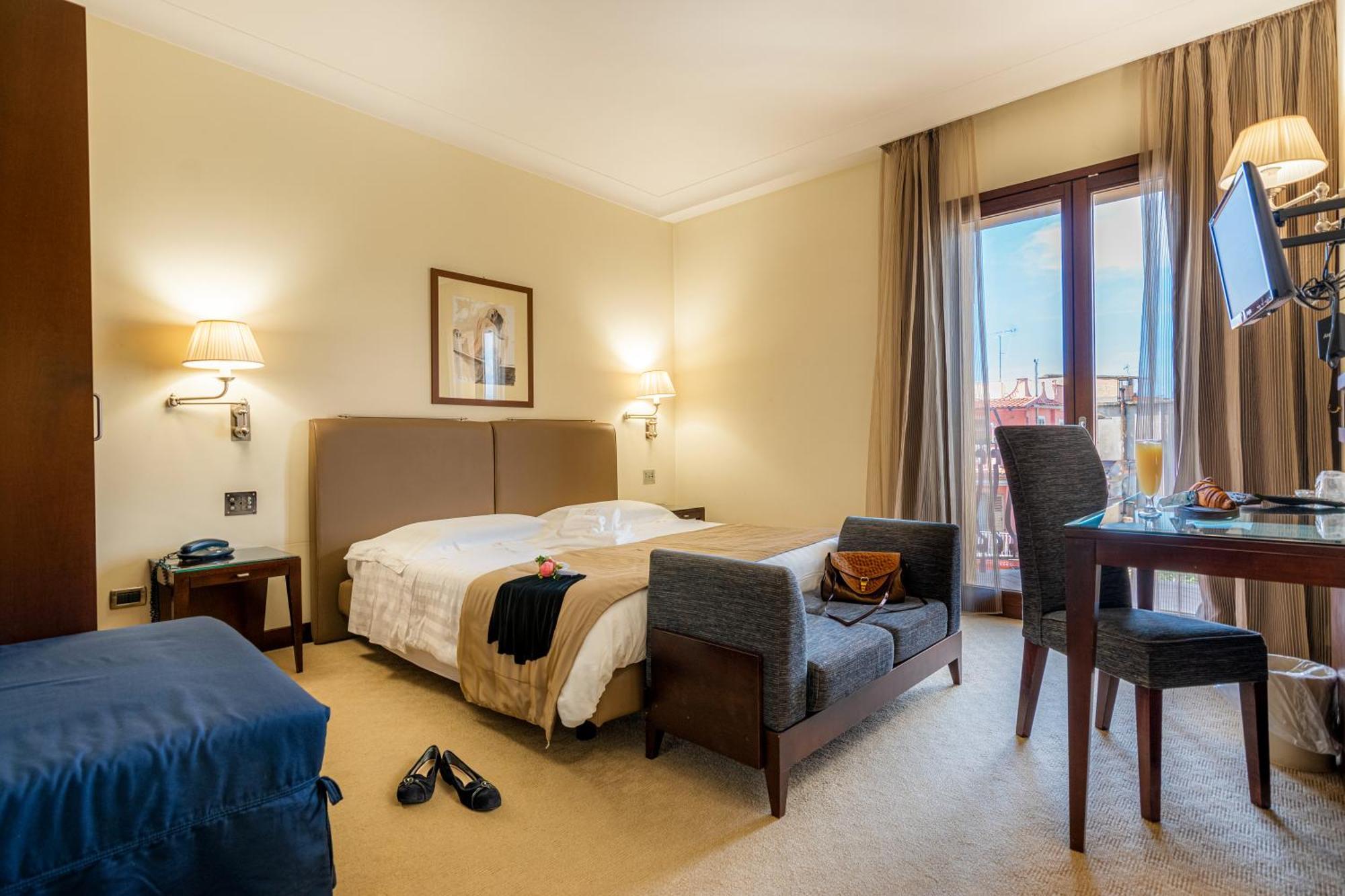 Hotel Cala Del Porto فيبو فالينتيا مارينا المظهر الخارجي الصورة