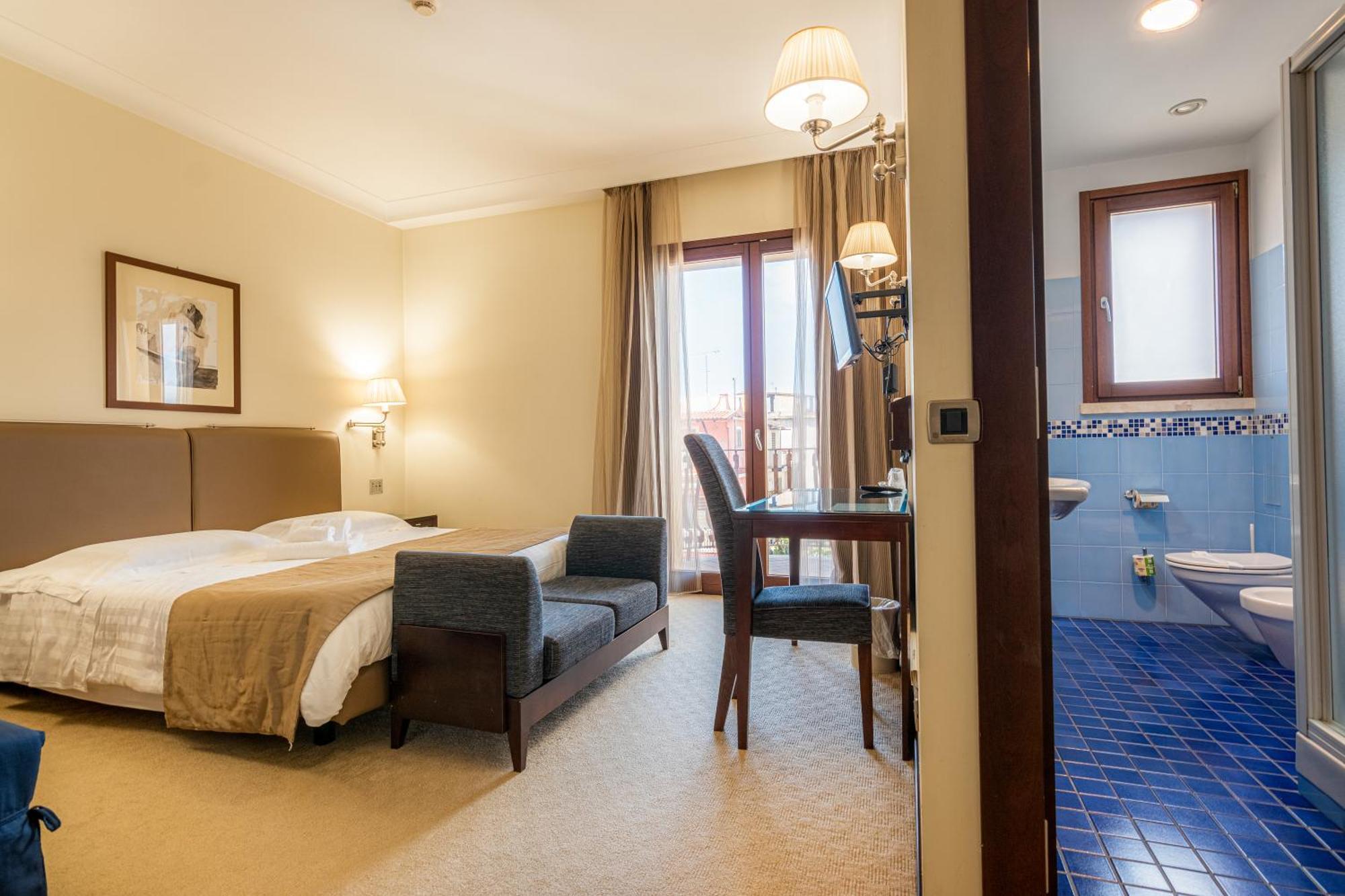 Hotel Cala Del Porto فيبو فالينتيا مارينا المظهر الخارجي الصورة